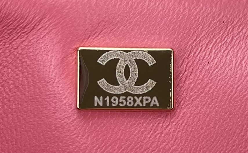 Chanel Classic Flap Bag 20cm