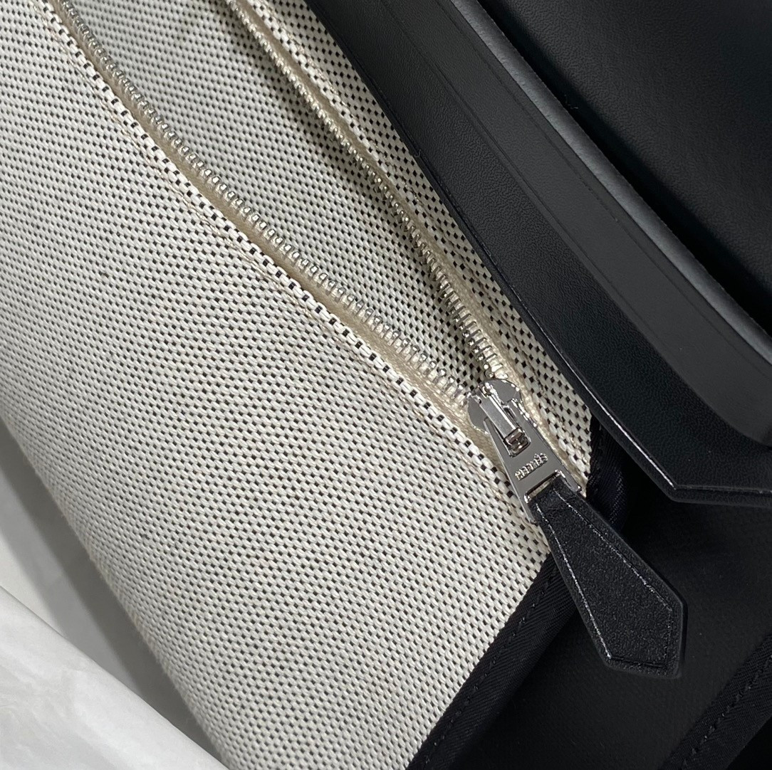 Hermes Herbag 25x31x10CM