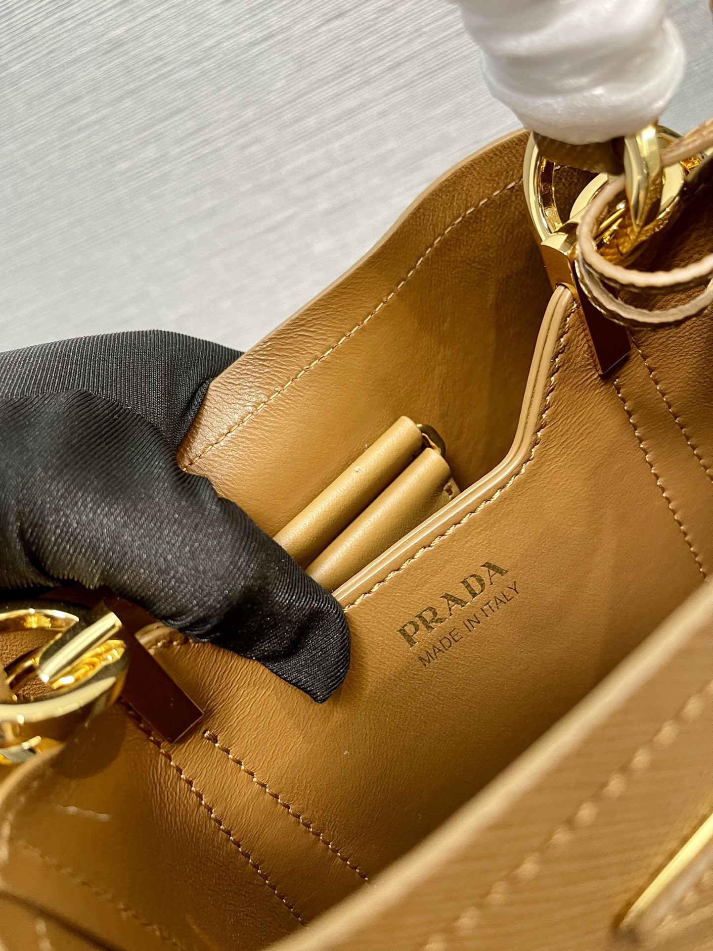 Prada Small Saffiano Leather Prada Panier Bag 18x17x10.5cm