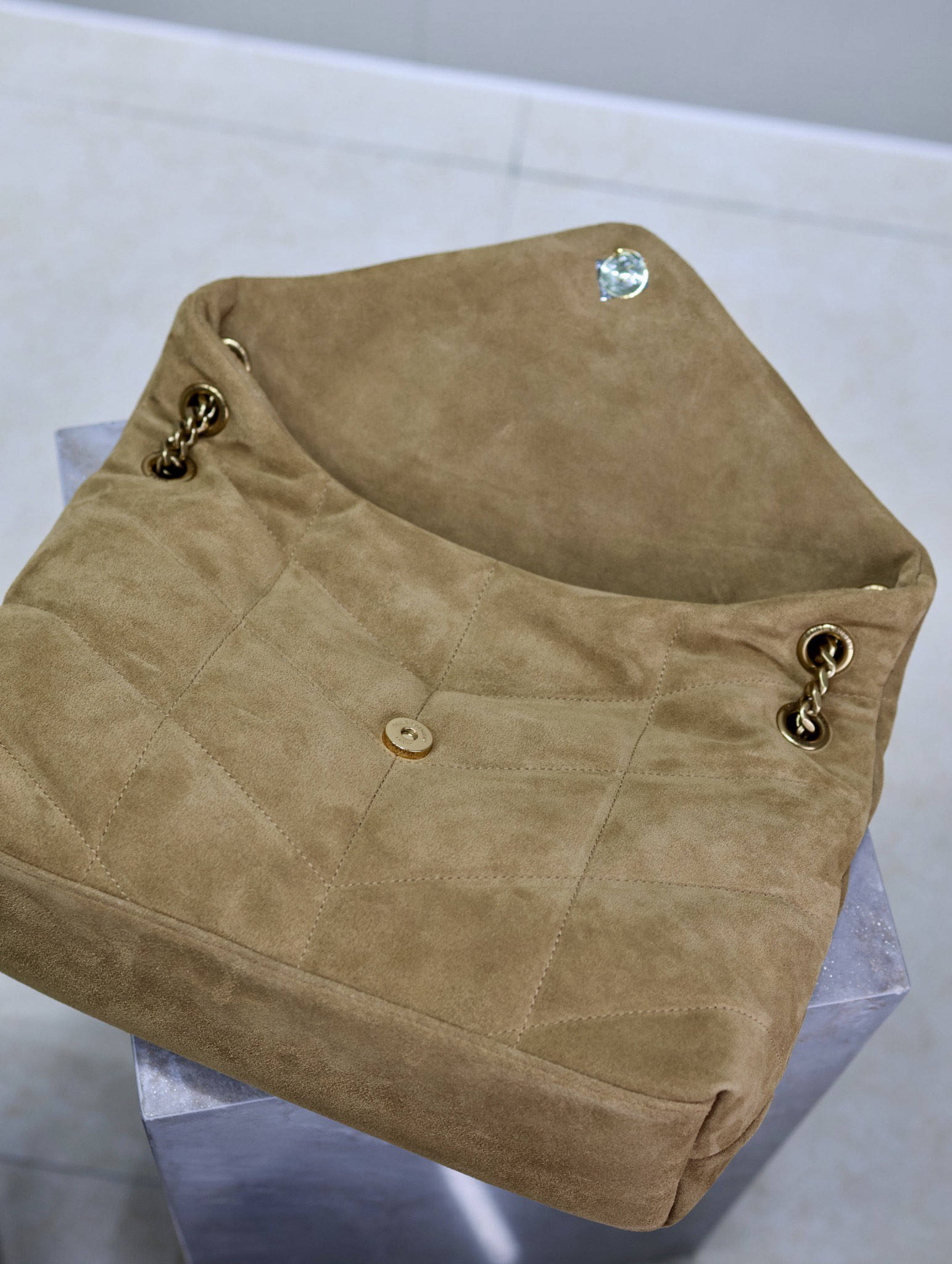 YSL Loulou  Puffer (Suede)  35x23x13.5cm