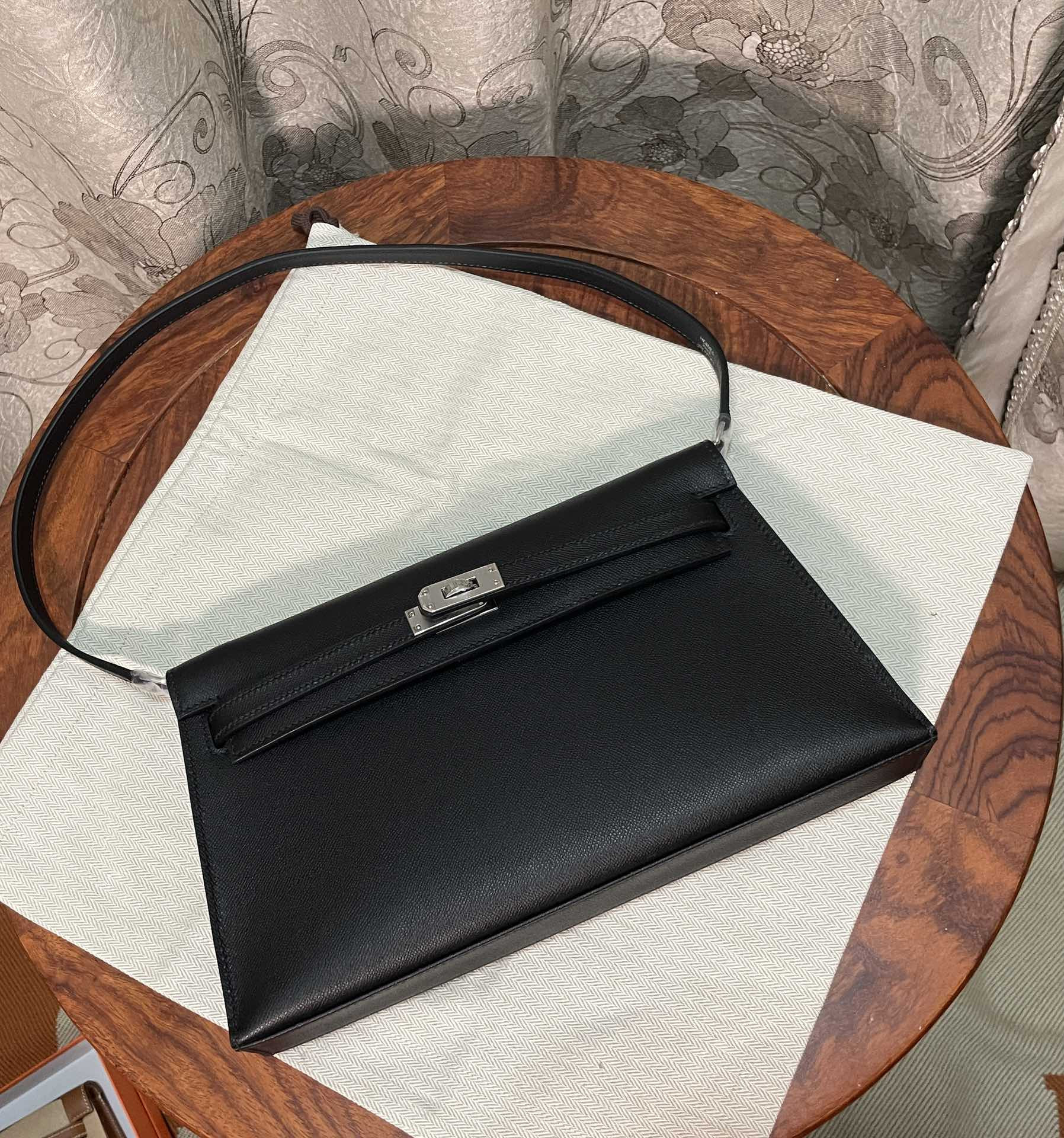 Hermès Kelly Elan Epsom16x27.8x4cm