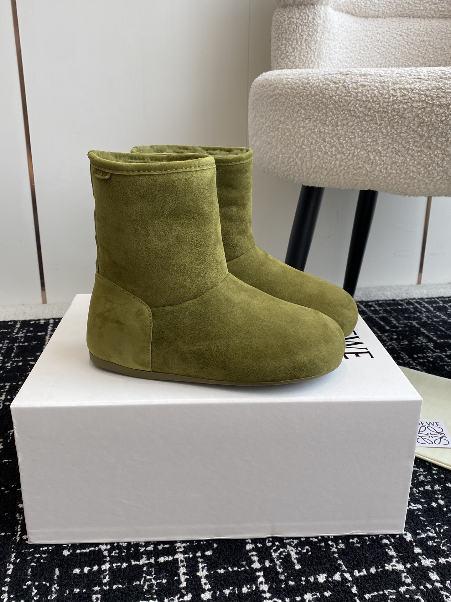 UA Loewe Boot