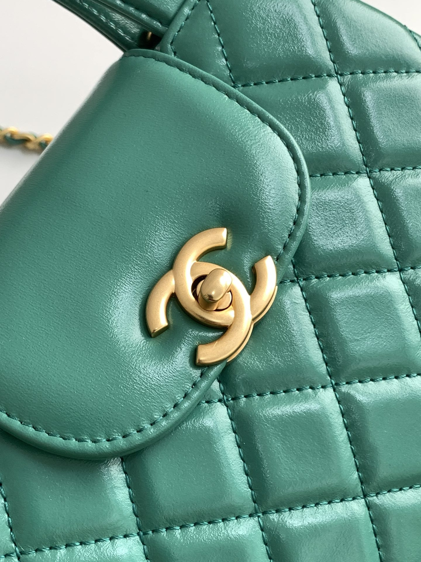 Chanel 25C Kelly 19x13x7cm