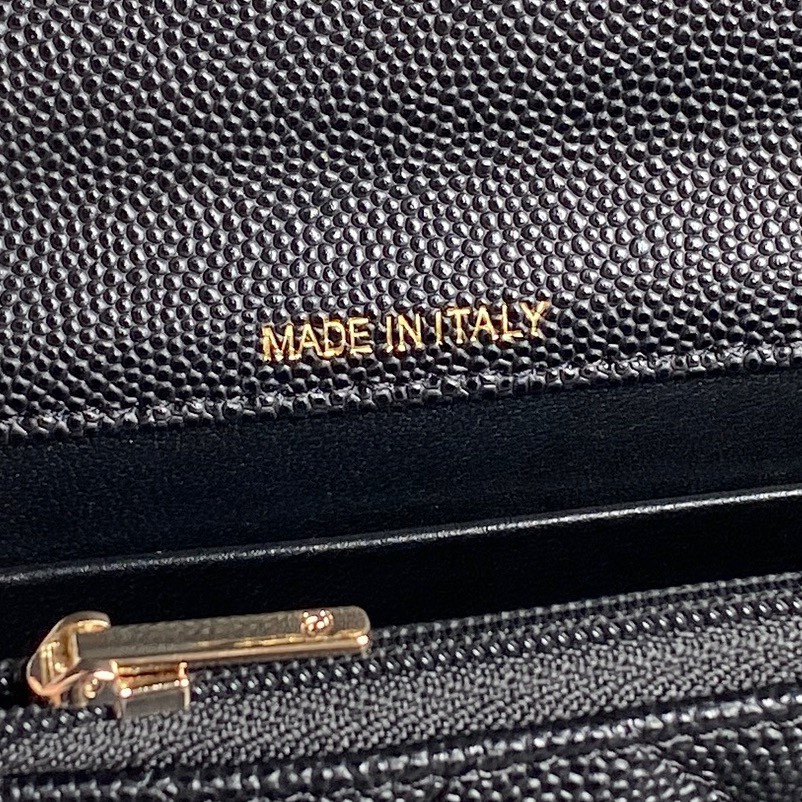 Chanel 25C Bags 14×18×3cm