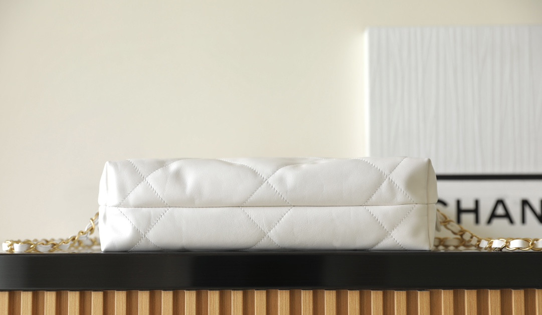 Chanel 22 Handbag Calfskin 29x34x10.5cm