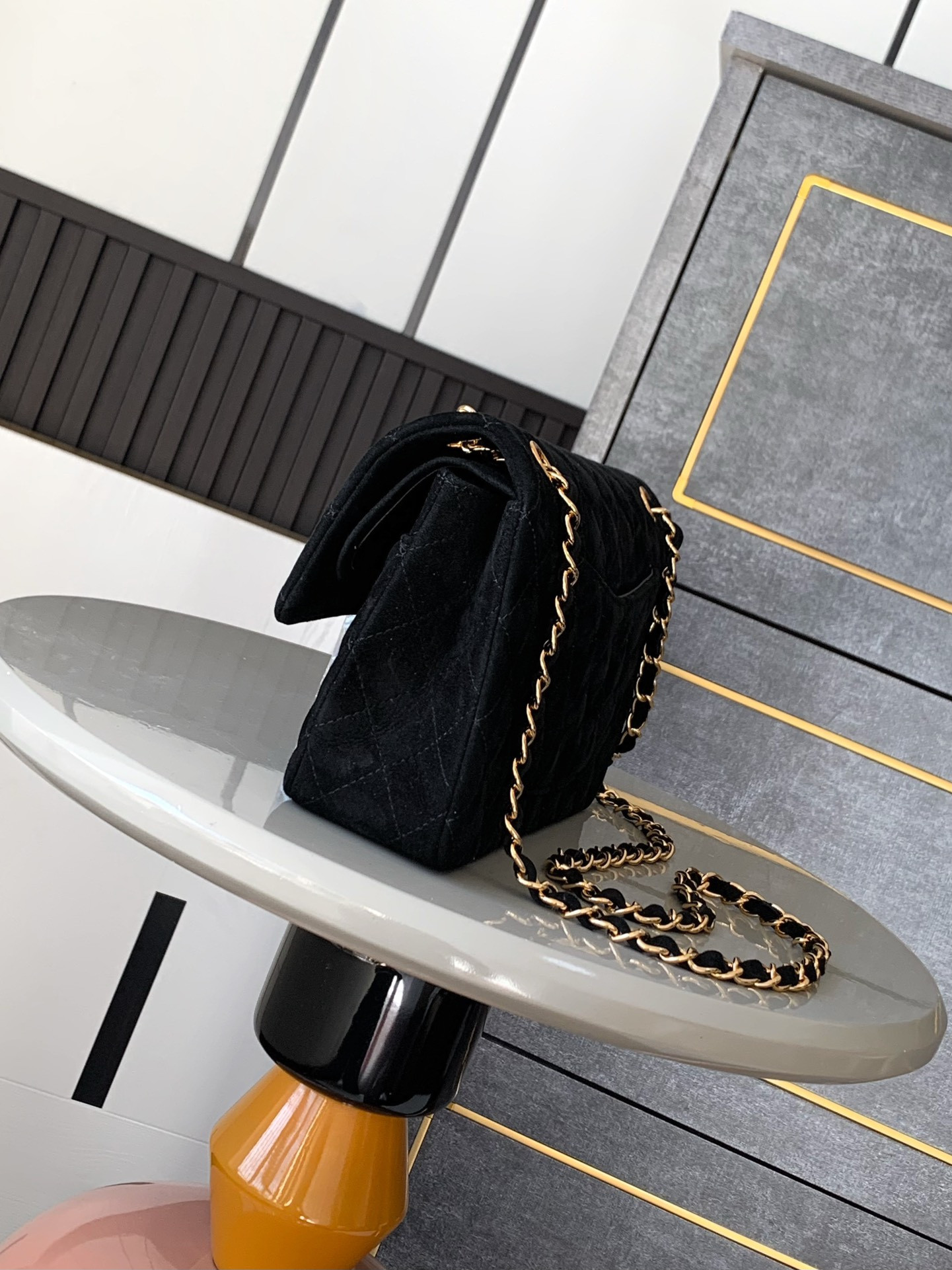 CHANEL CLASSIC 11.12 HANDBAG 25 15.5×25.5×6.5cm