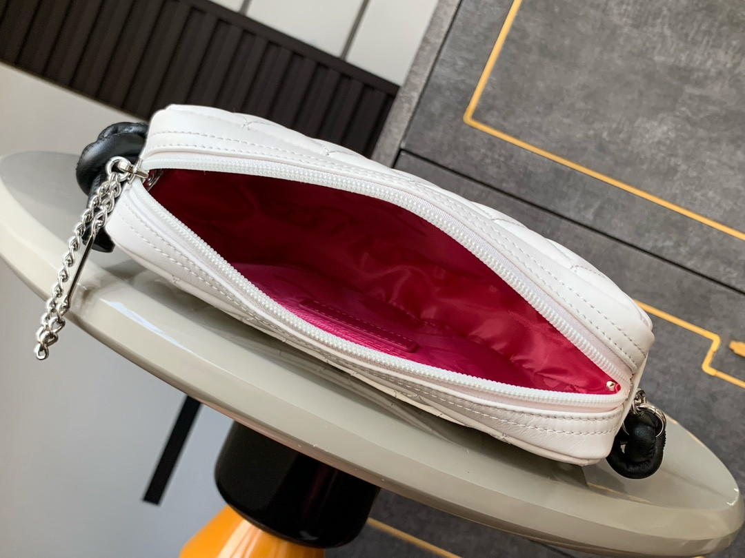 CHANEL Cambon Hobo Bag 20x12x3cm