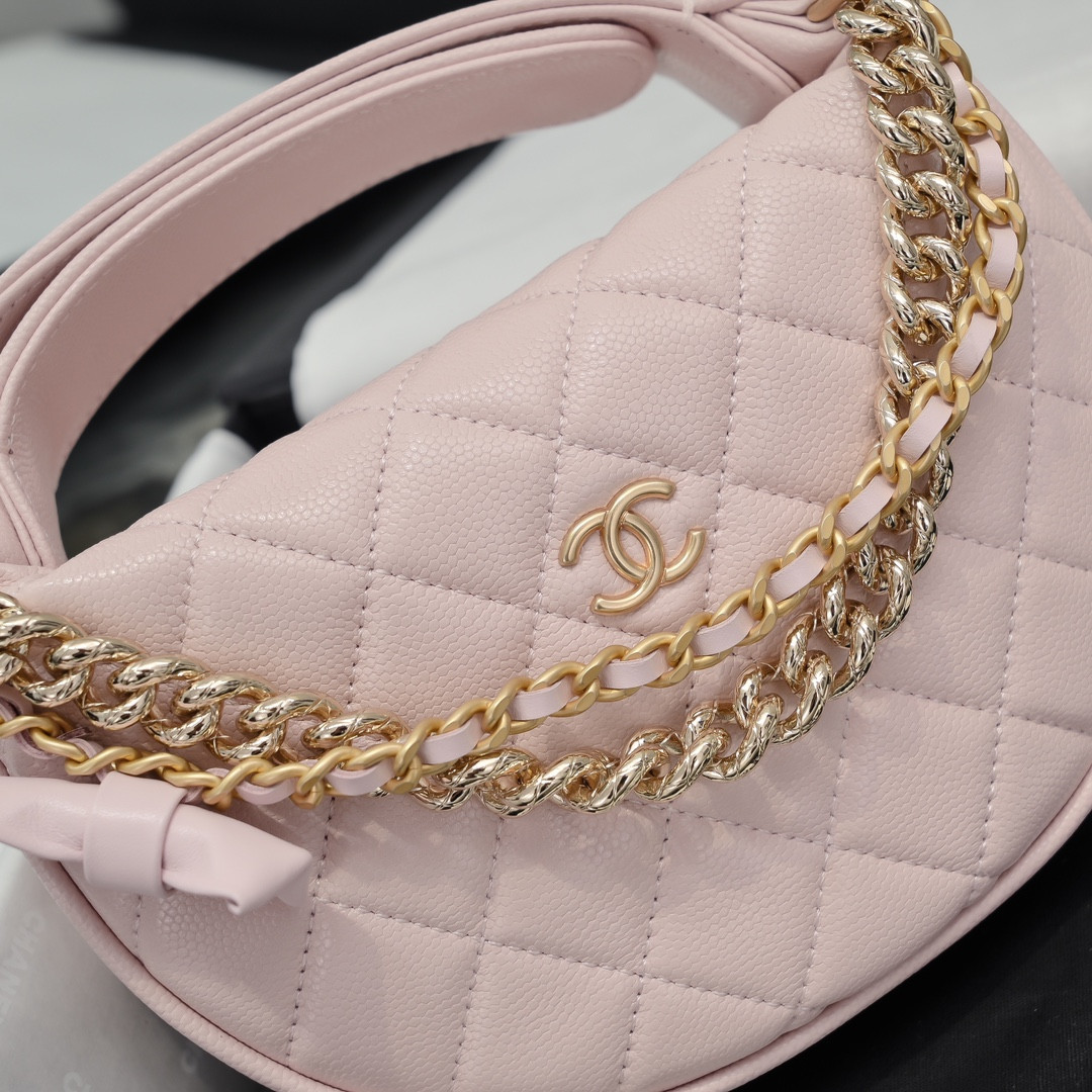 Chanel Clutch 18x17x8cm