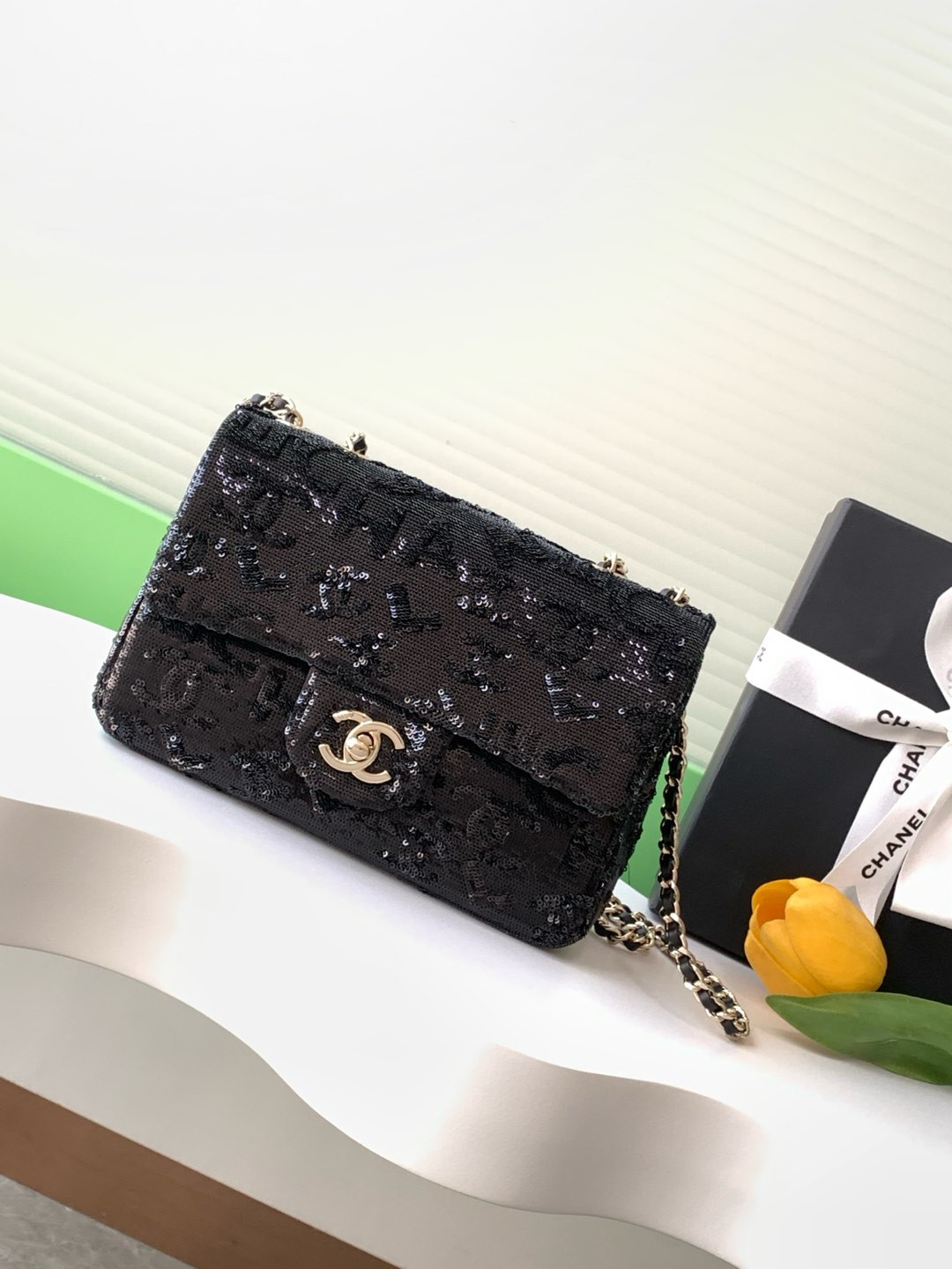 Chanel Mini CF 20cm