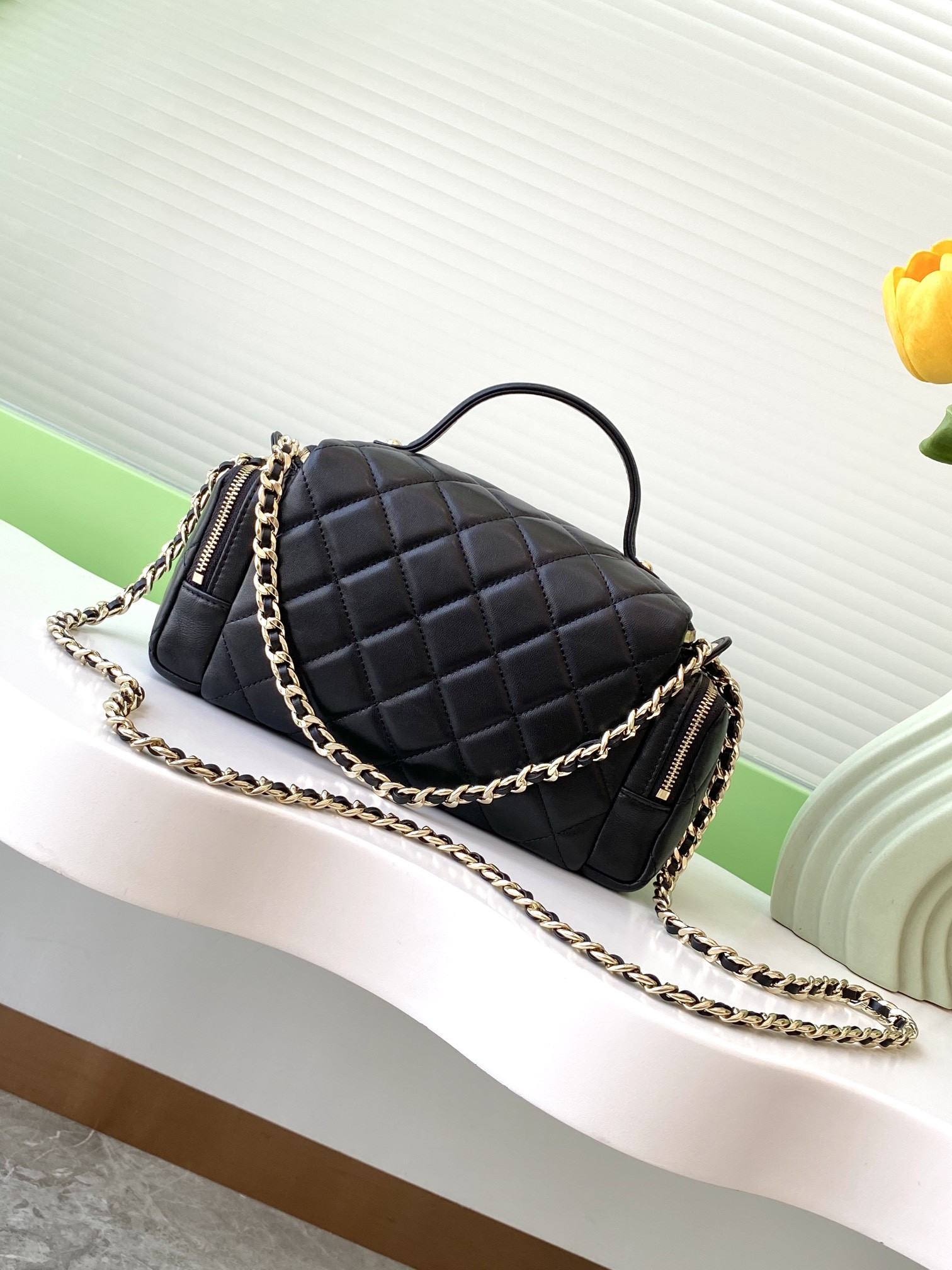 Chanel Vanity Case 14x23x9cm