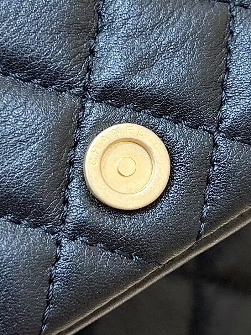 Chanel backpack 16.5x17x12cm