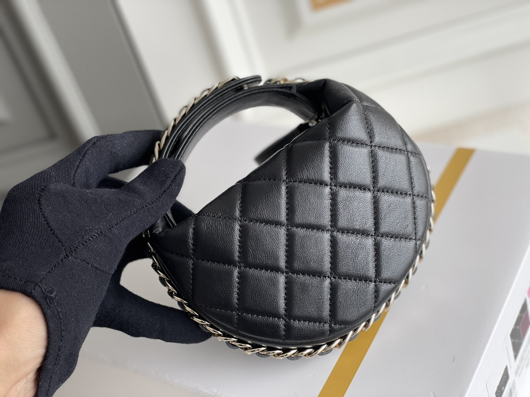 Chanel 23C mini bag 16x16x5.5cm