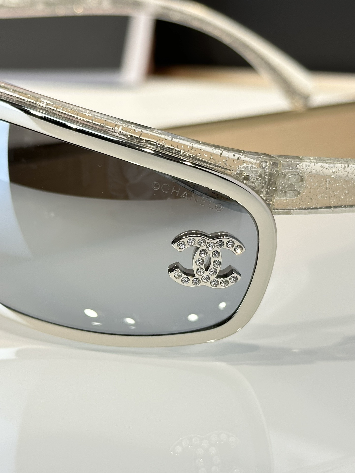 Chanel Glasses coco neige 71557