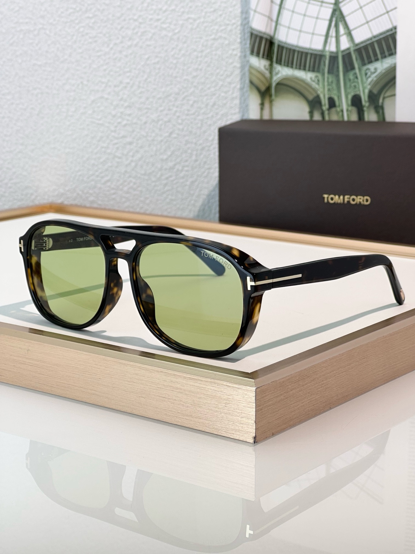 Tom Ford Glasses Resco 1022 58-12-140