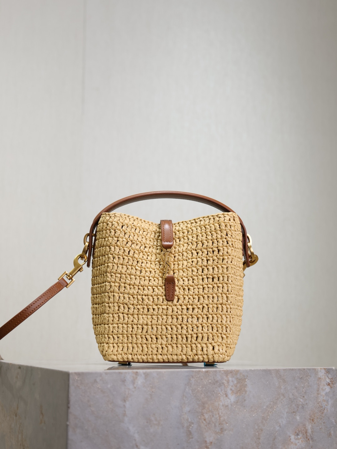 YSL LE 37 mini (raffia) 15x13x6cm