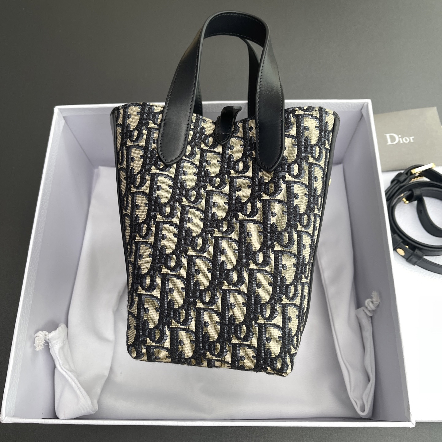 Dior Small Signature Bucket Bag 21x19x11cm