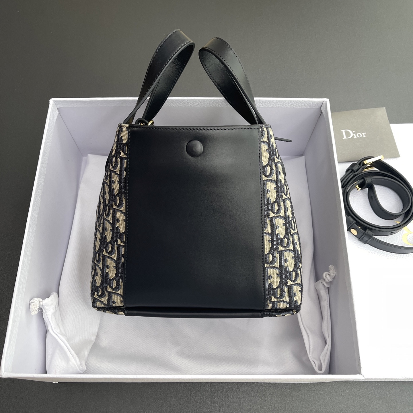 Dior Small Signature Bucket Bag 21x19x11cm