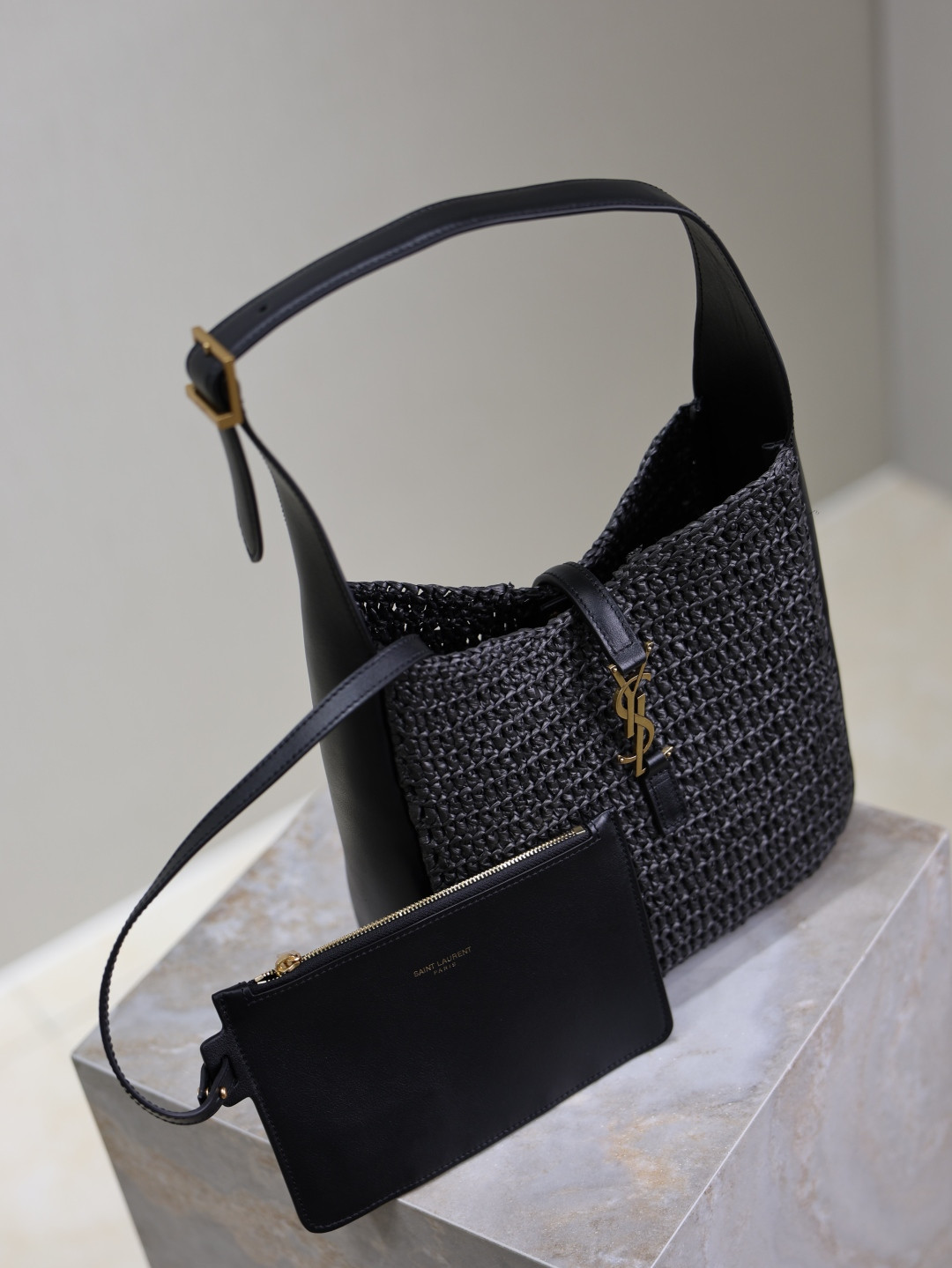 YSL LE 5 À 7 Soft Small (Raffia/Leather) 22x22x7-9cm