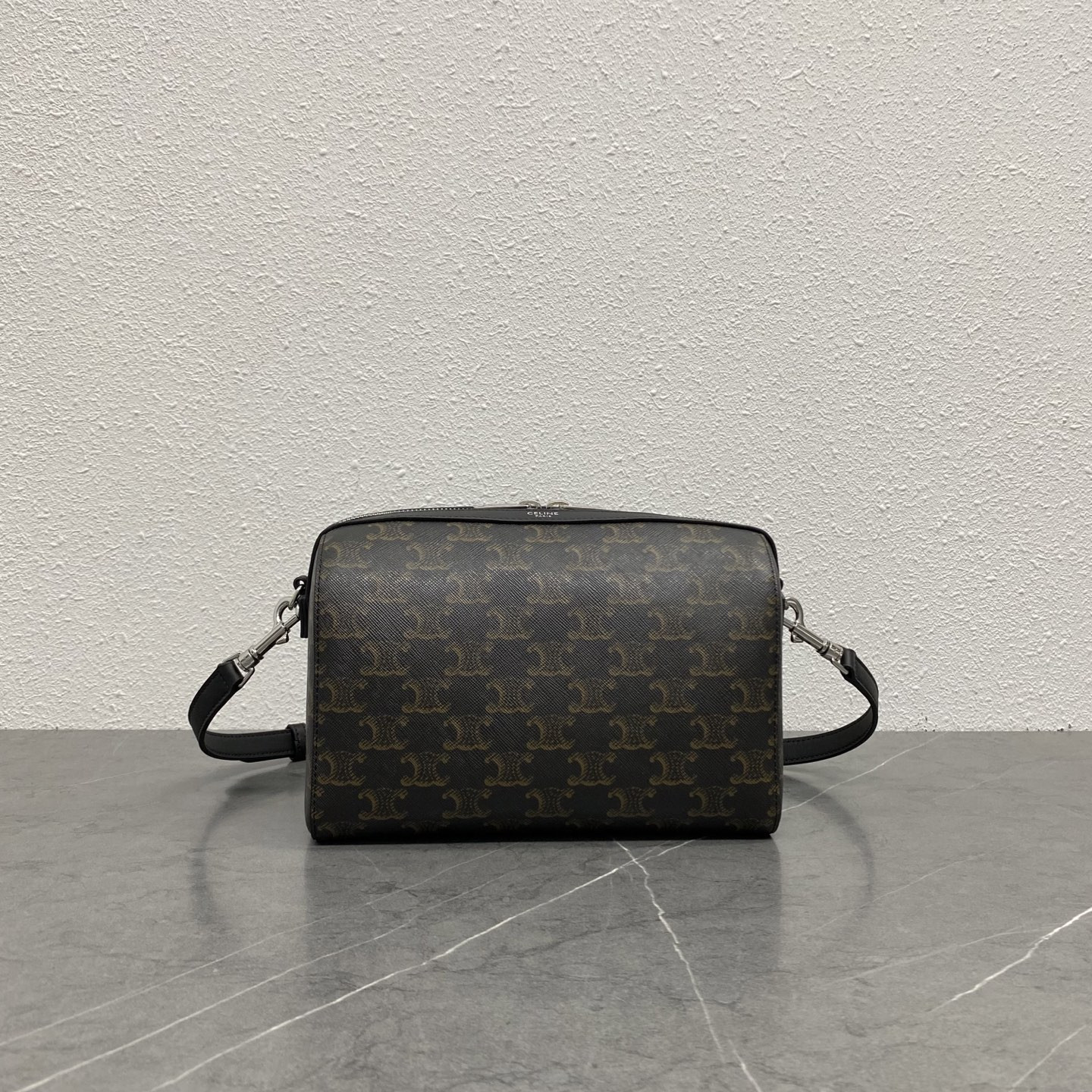 Celine MINI BOSTON IN TRIOMPHE CANVAS AND CALFSKIN 22x16x10cm