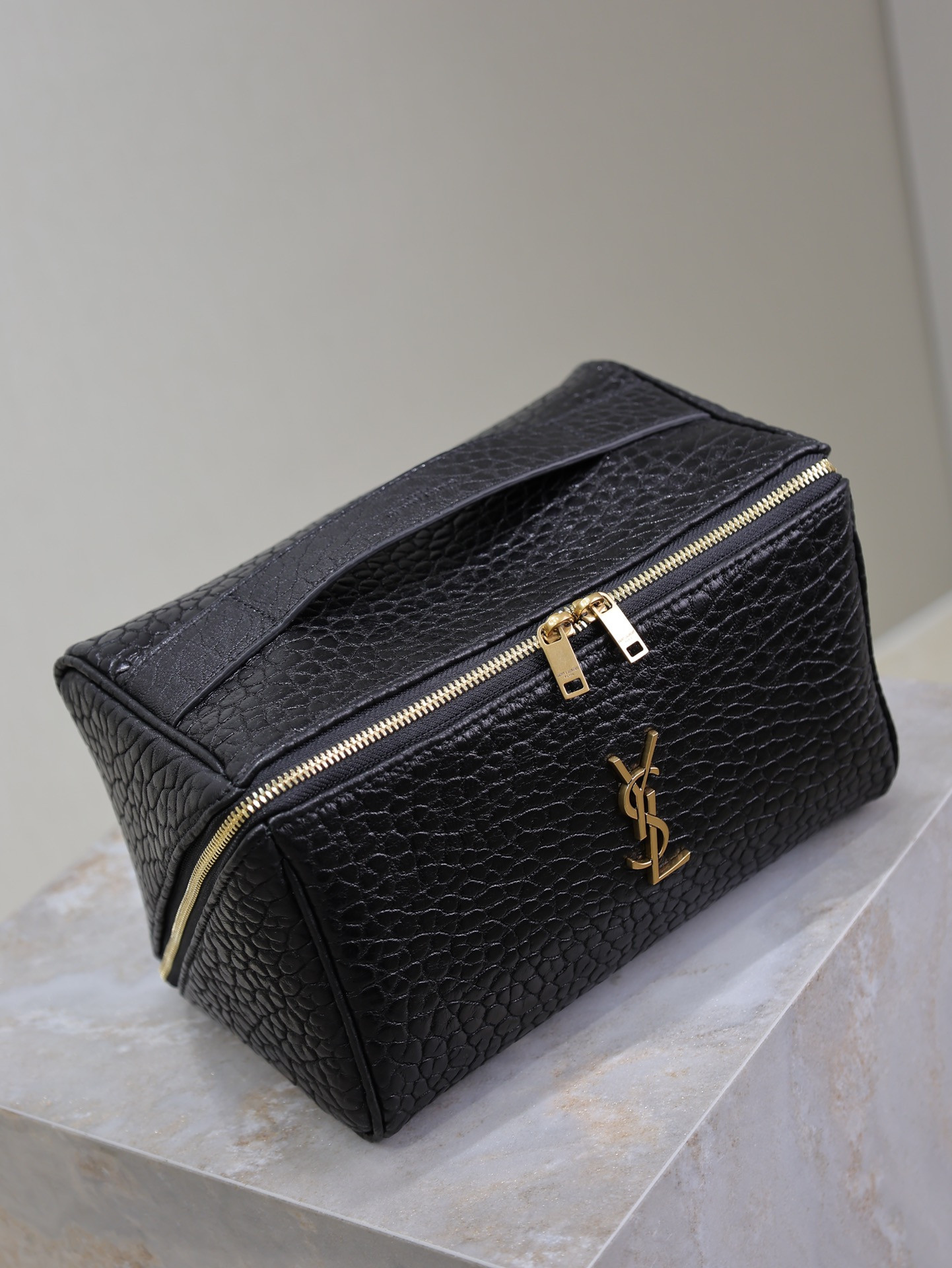YSL GABY Vanity Case in Grained Leather 21x13x13cm