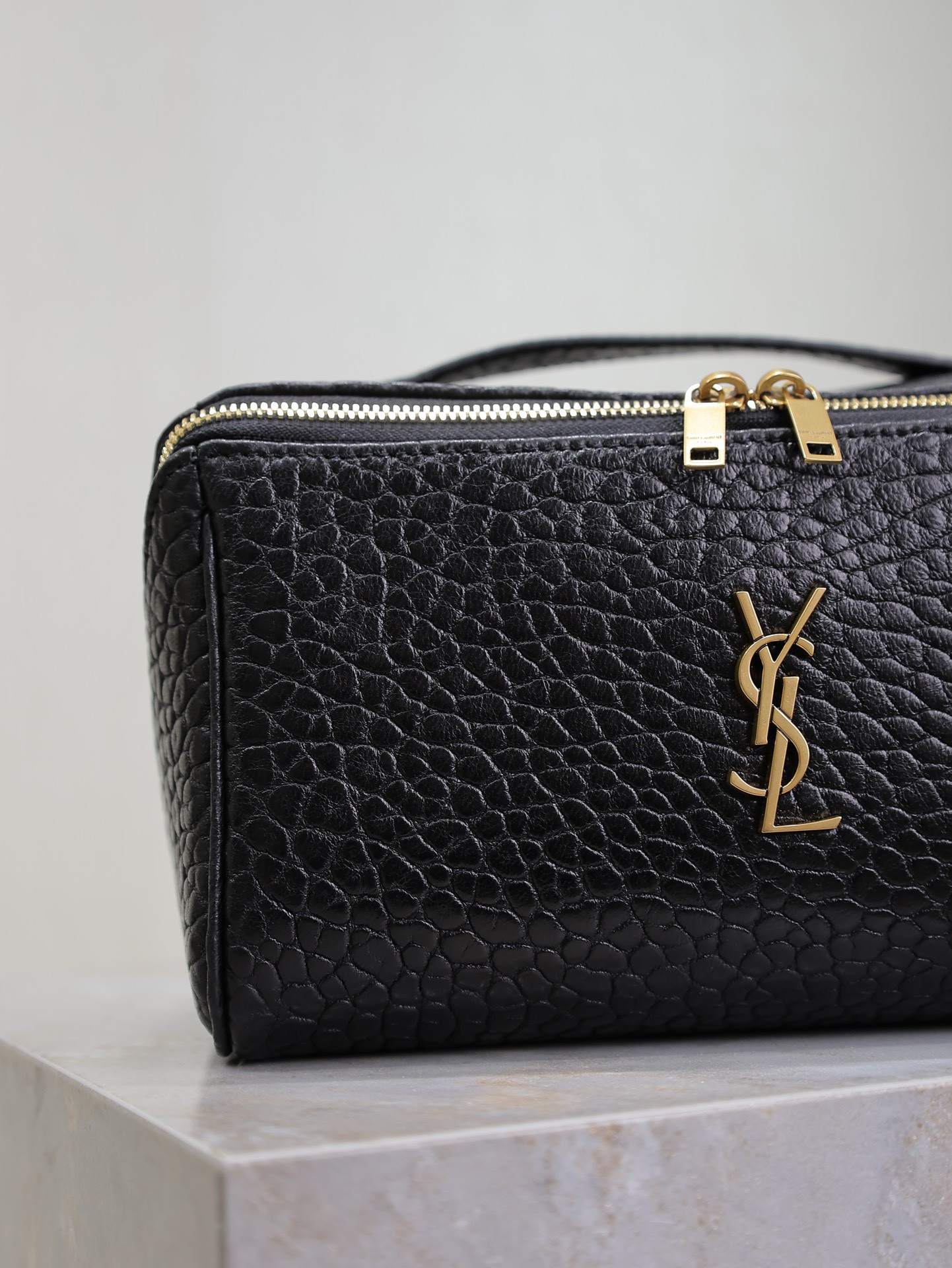 YSL GABY Vanity Case in Grained Leather 21x13x13cm