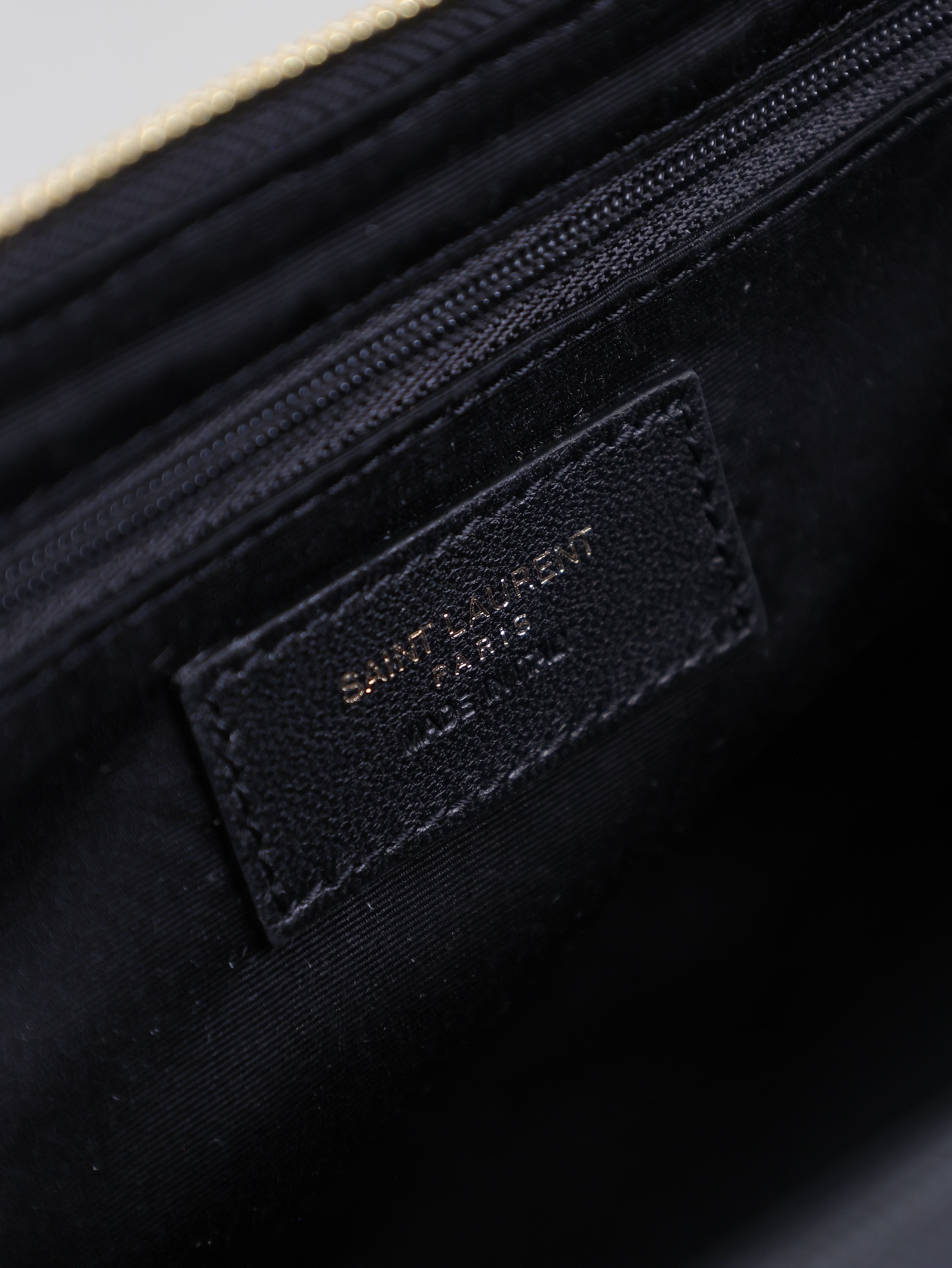 YSL GABY Vanity Case in Grained Leather 21x13x13cm