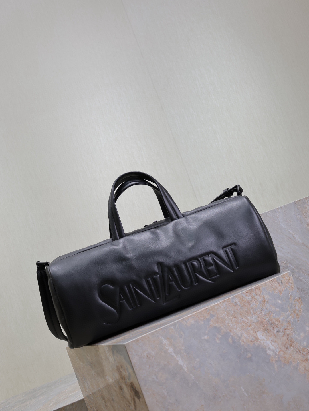 YSL SAINT LAURENT duffle in lambskin 53x24x22cm