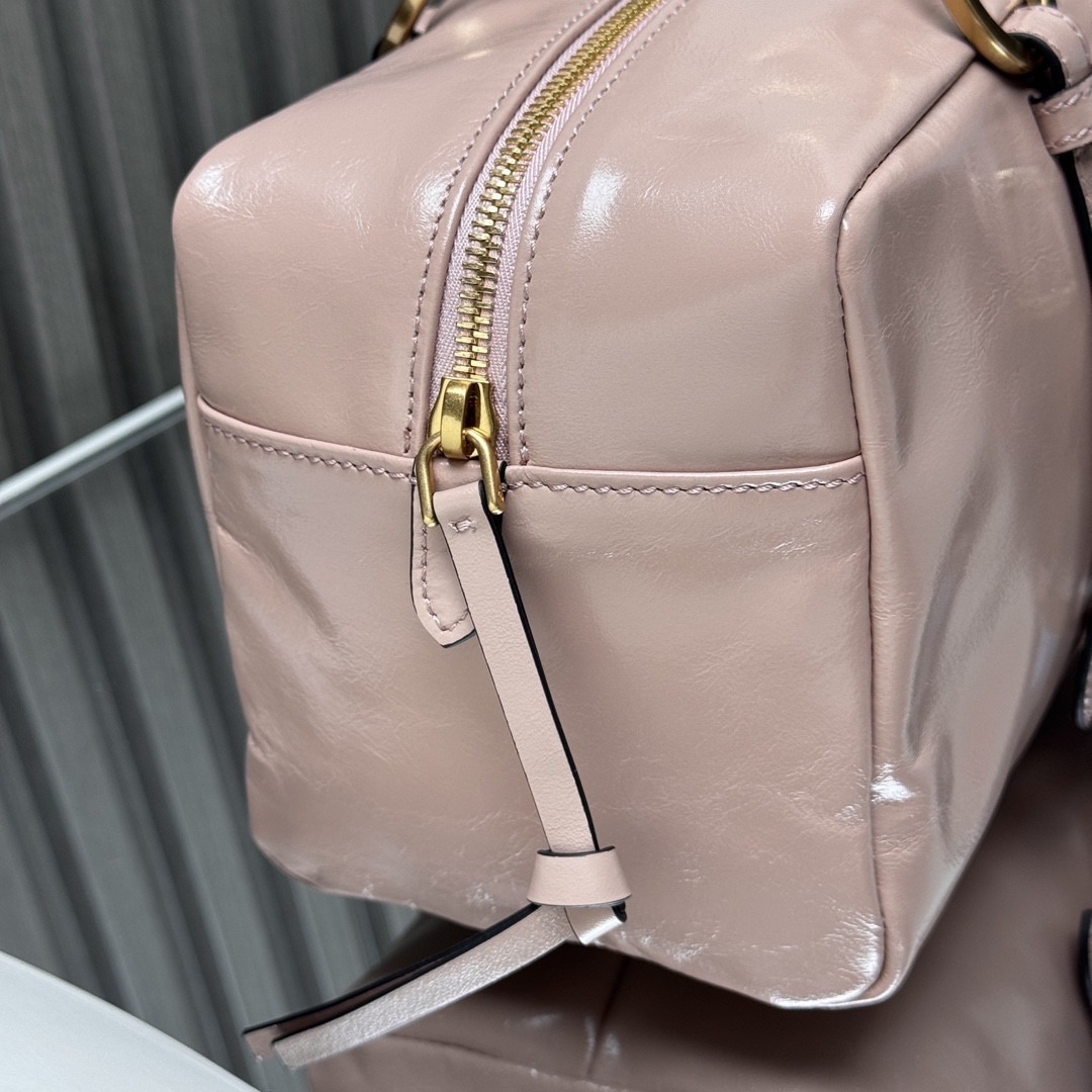 Prada Dangle medium leather top-handle bag 14x30x13.5cm