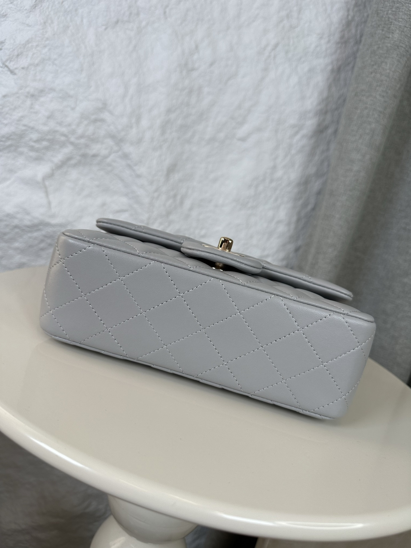 Chanel Mini Flap Bag 20x12x6cm