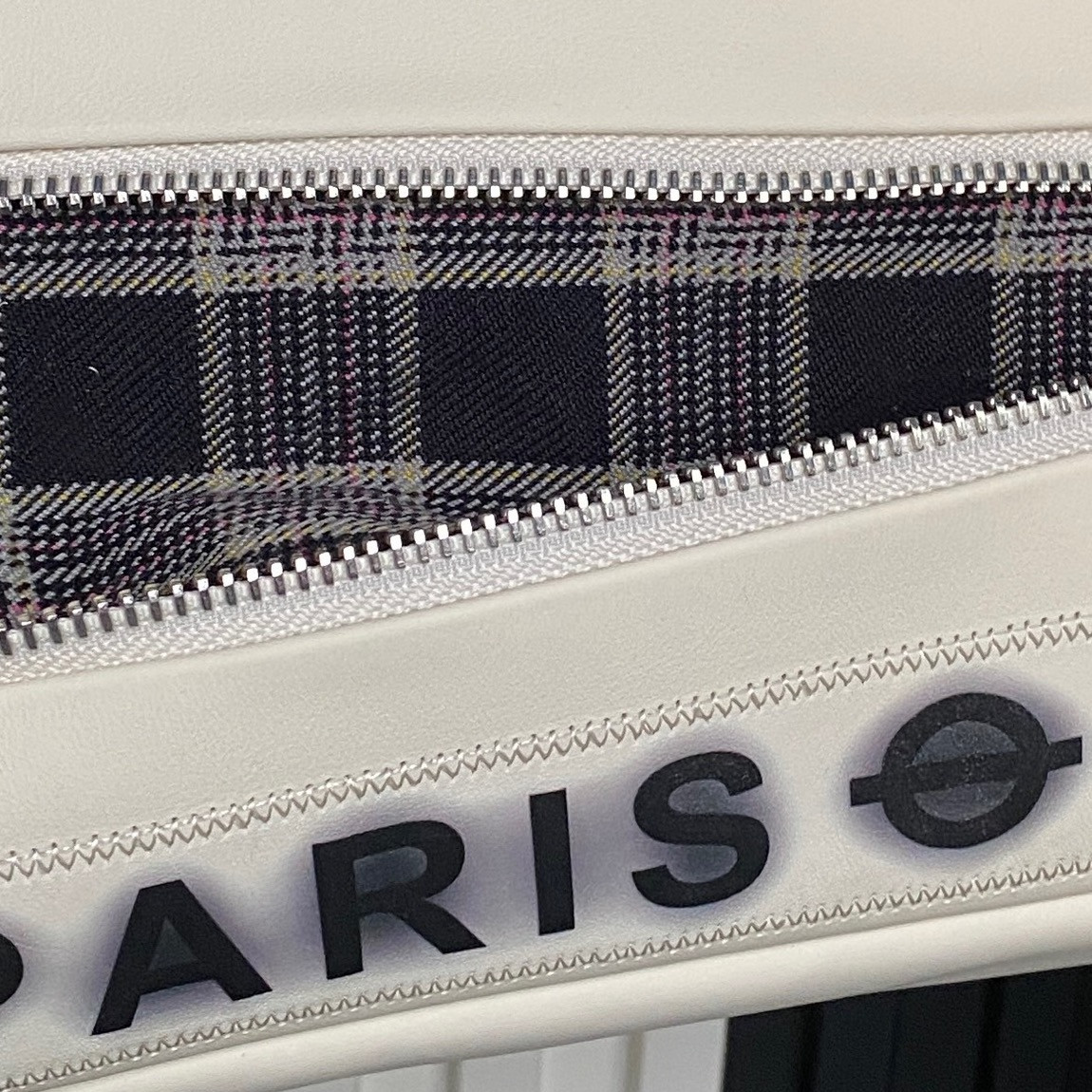 Chanel Vintage Graffiti Tote Airport Bag 36x24x12cm