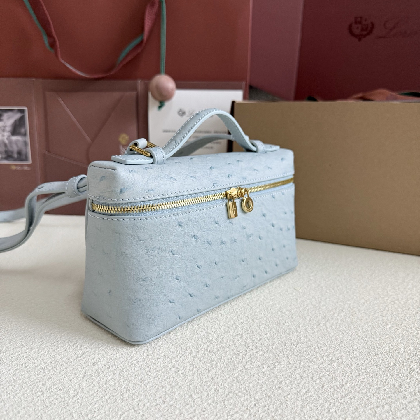 Loro Piana Extra Pocket L19 Ostrich-grained Leather 11 x 19 x 6.5 cm