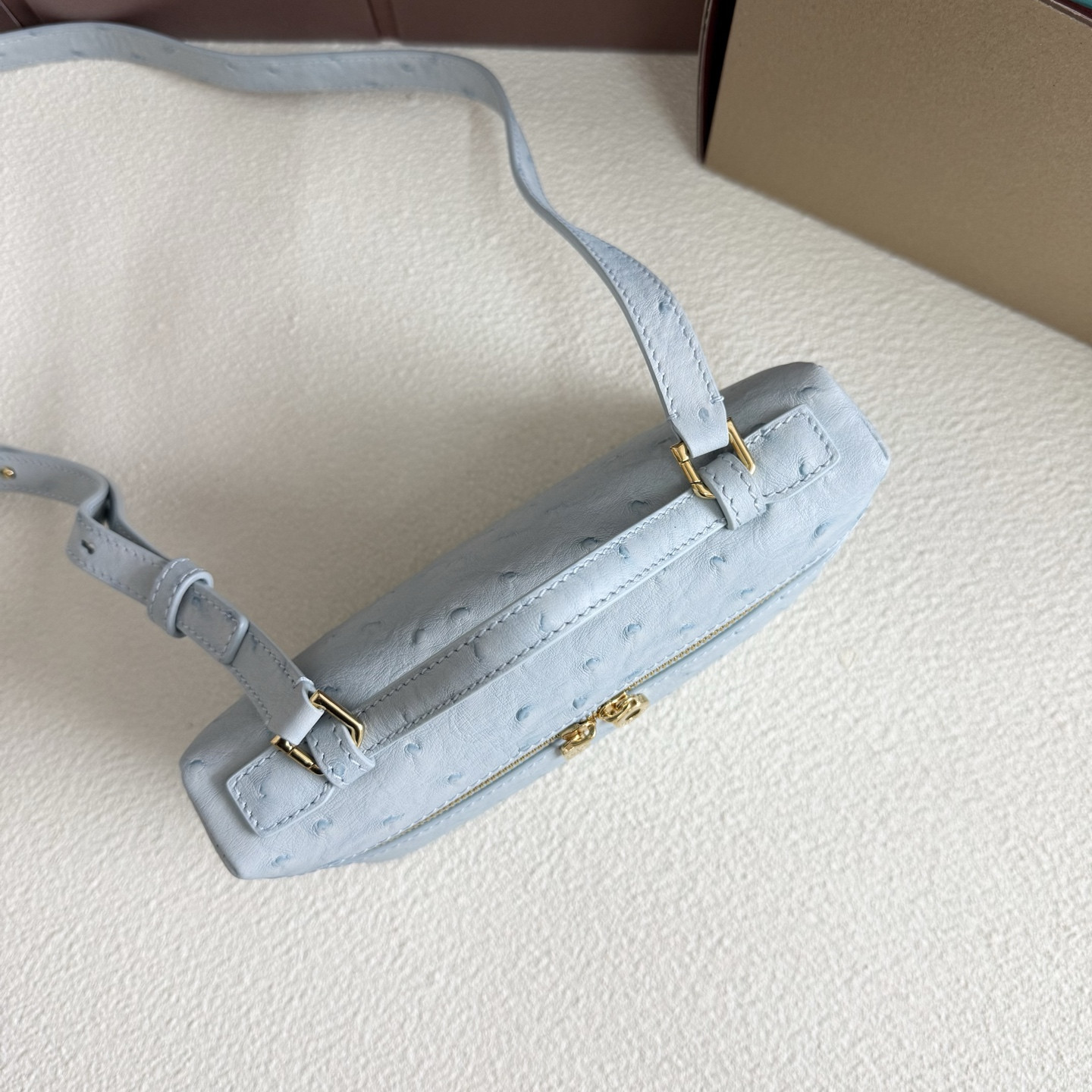 Loro Piana Extra Pocket L19 Ostrich-grained Leather 11 x 19 x 6.5 cm