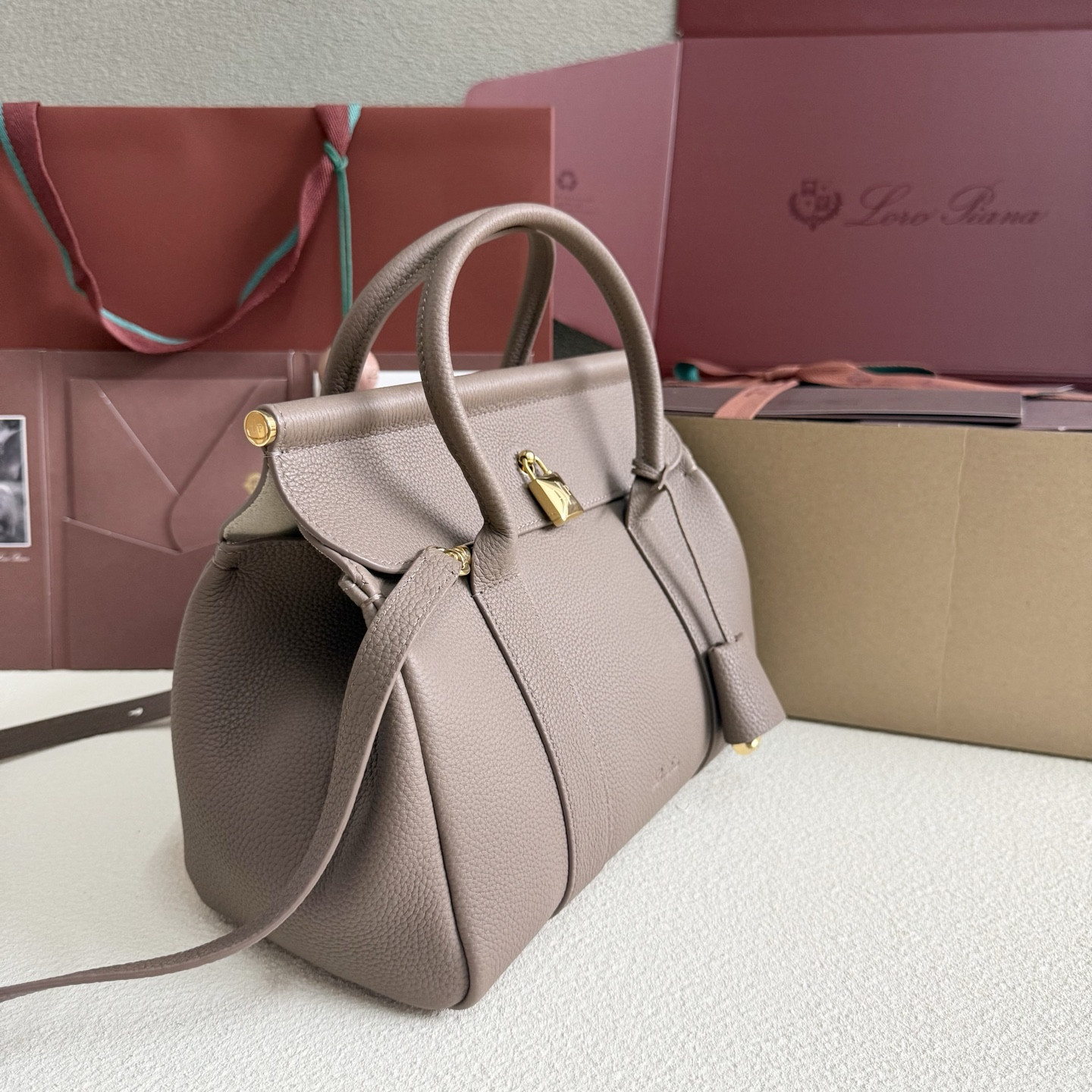 Loro Piana Loom L25 Calfskin 25x18x12.5cm