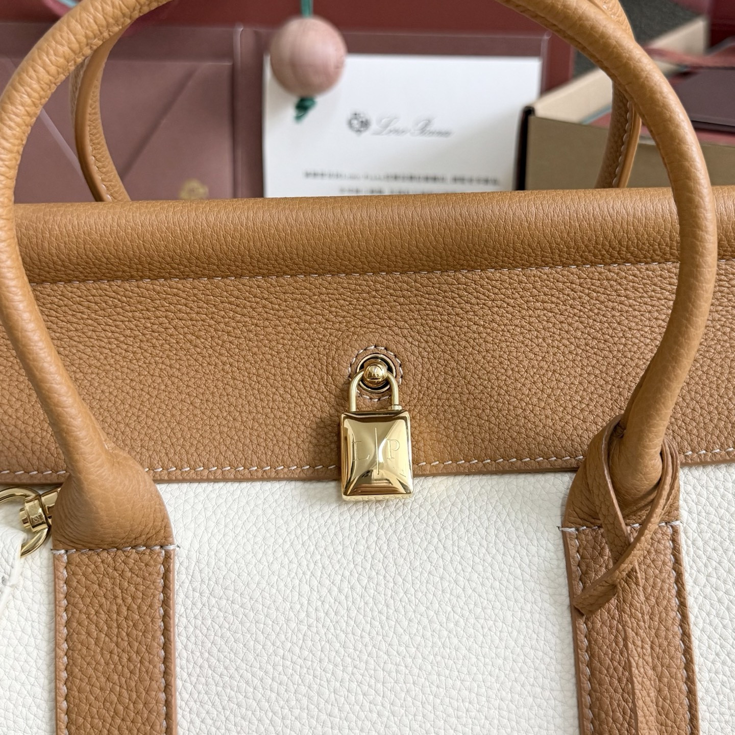 Loro Piana Loom L25 Calfskin 25x18x12.5cm