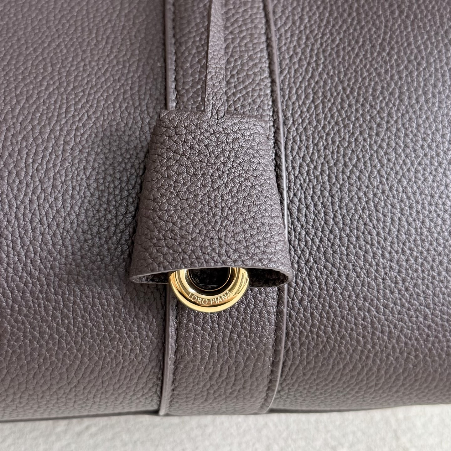 Loro Piana Loom L32 Calfskin 33x23x18cm