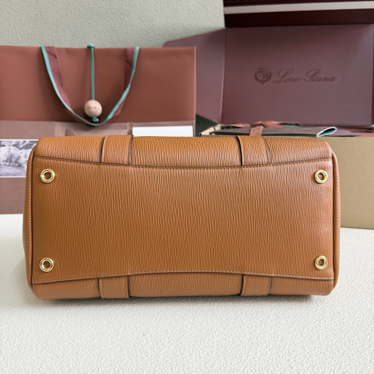 Loro Piana Loom L32 Calfskin 33x23x18cm