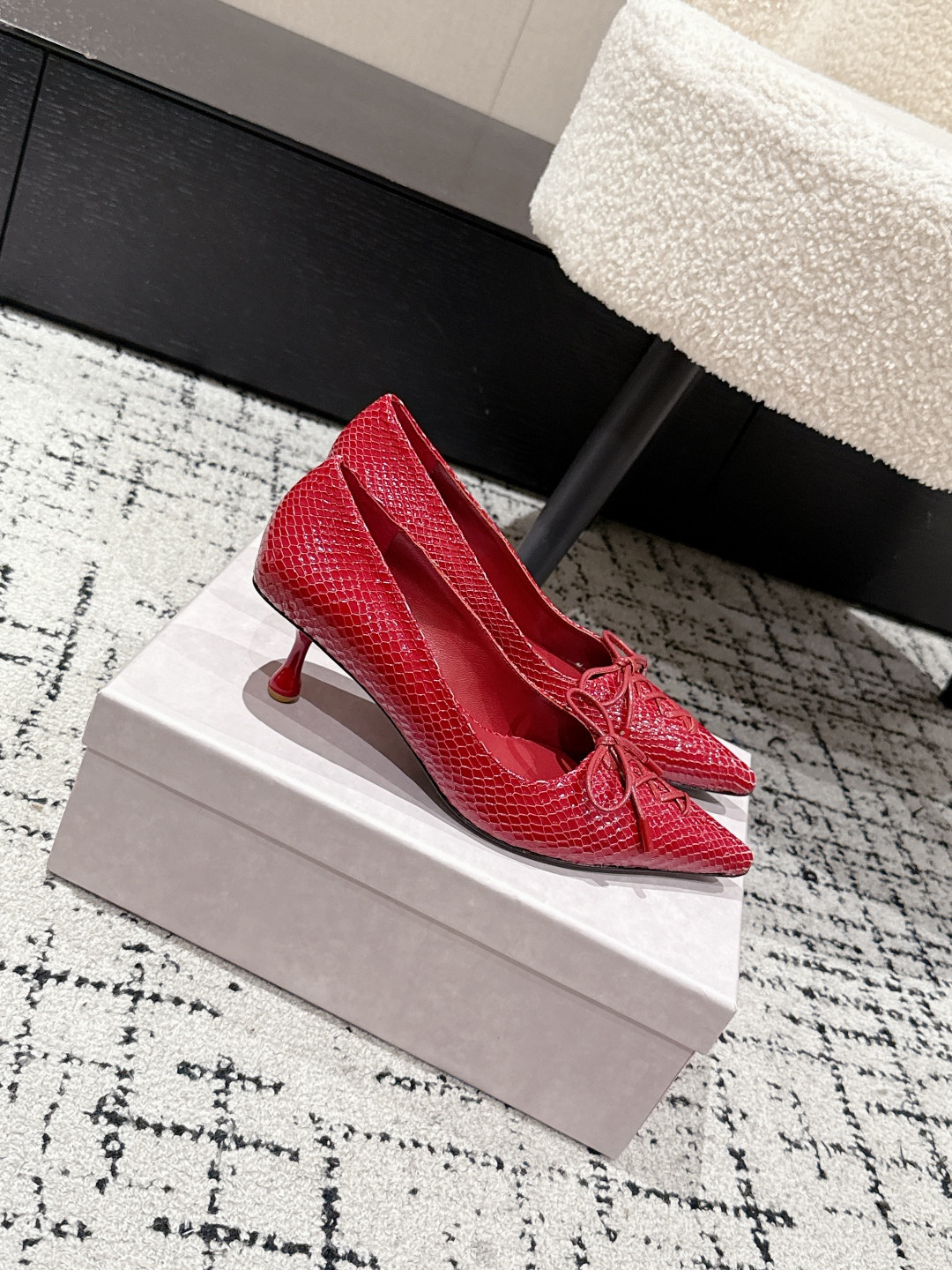 UA Jimmy Choo Scarlett Pumps 5cm